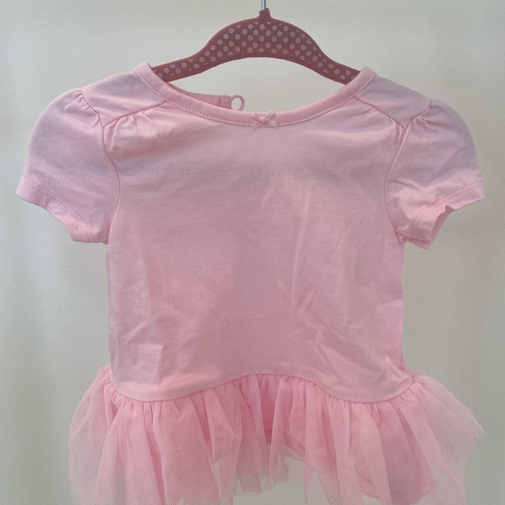 Baby tee with some frills 🩰- BUNDLE ME!